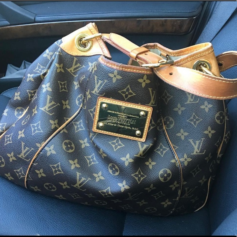 Authentic Louis Vuitton Galleria Monogram Bag - Picture 1 of 5